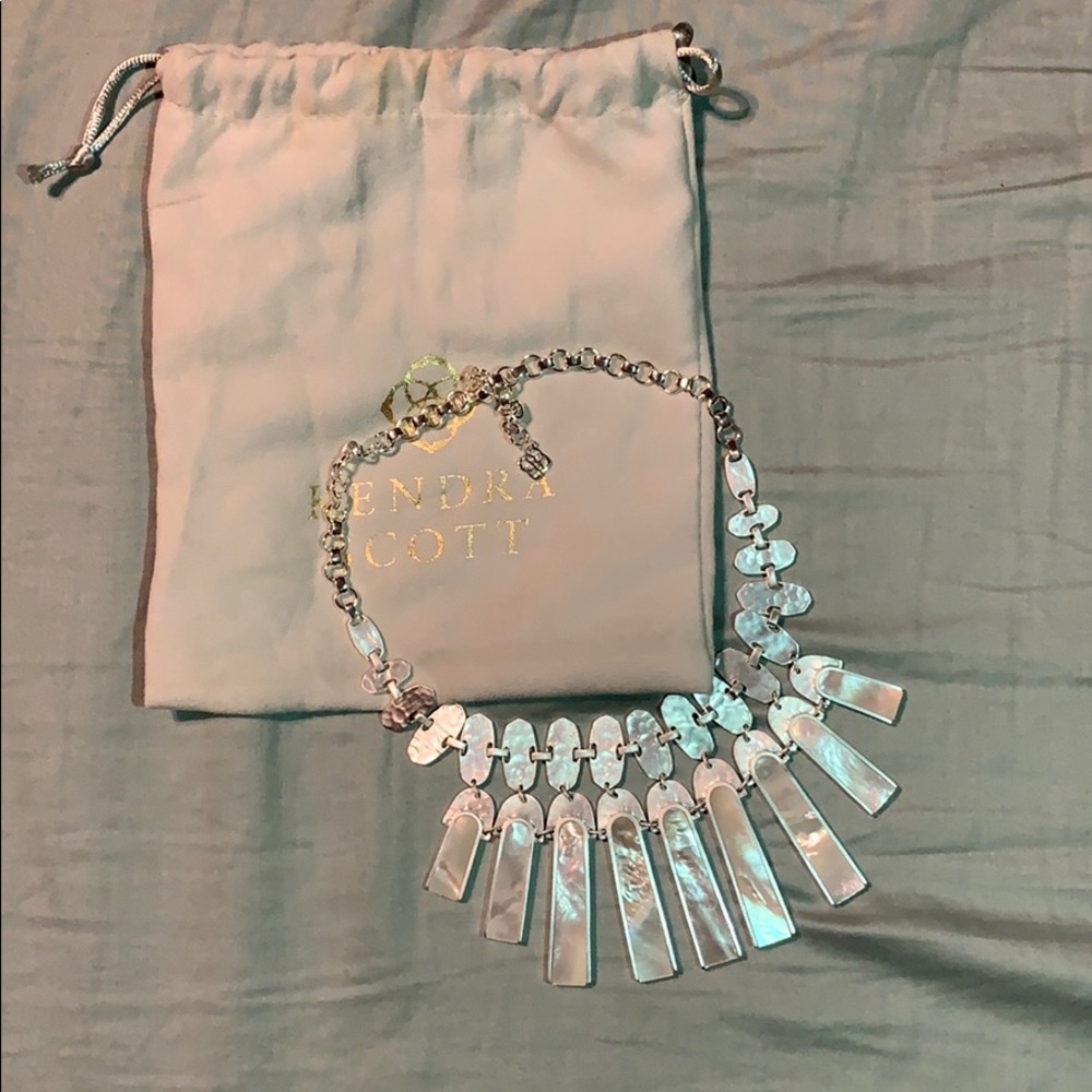 Kendra Scott Necklace